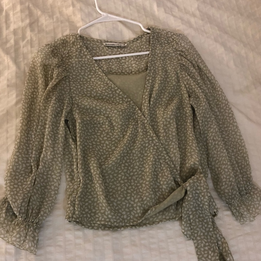 Wrap top